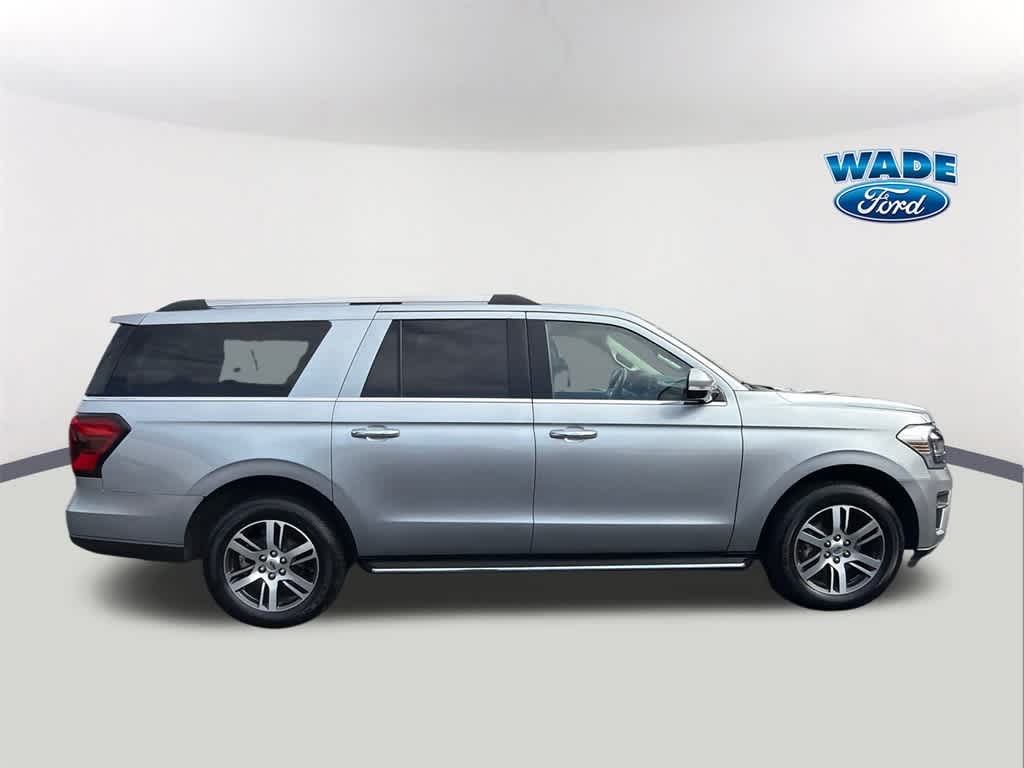 Thumbnail: 2023 Ford Expedition MAX - 4