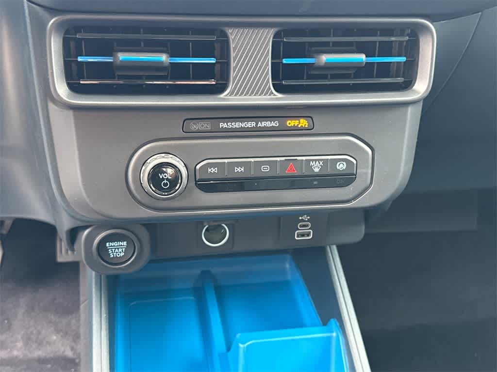 Thumbnail: 2025 Ford Maverick - 28