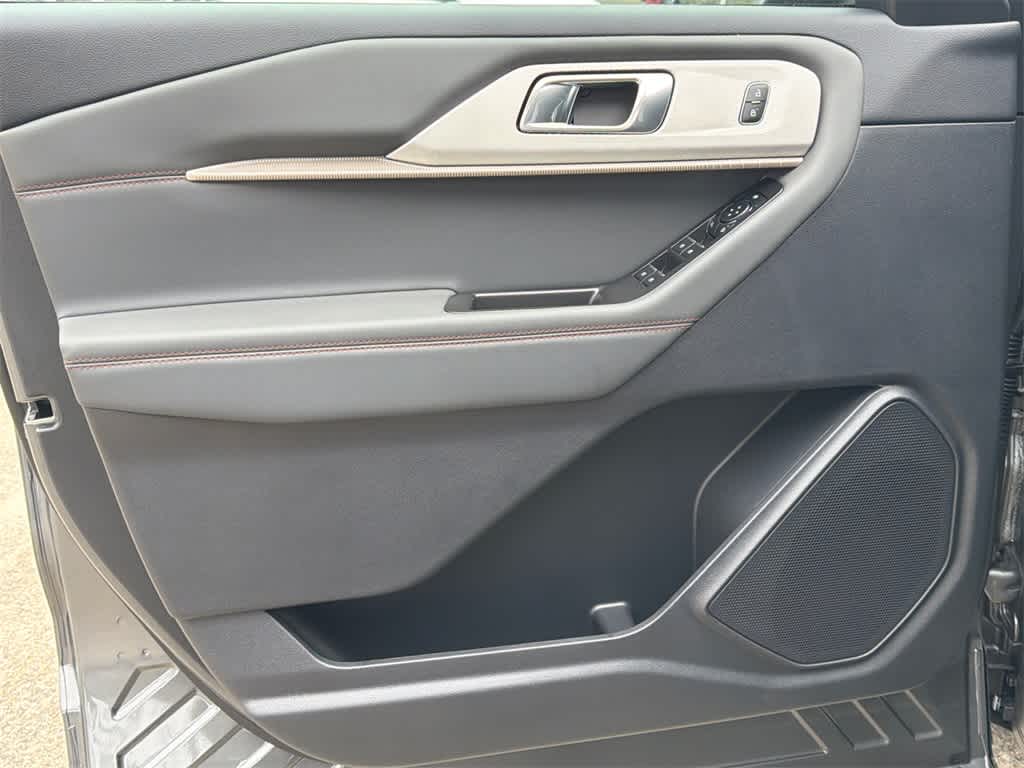 Thumbnail: 2026 Ford Explorer - 11