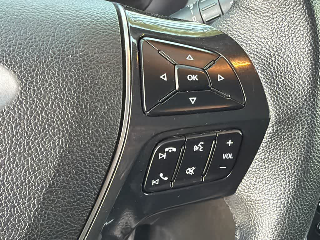 Thumbnail: 2019 Ford Explorer - 25