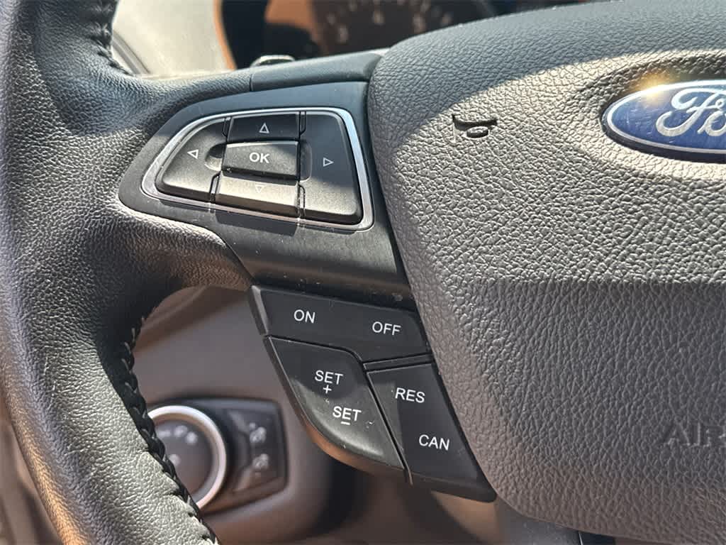 Thumbnail: 2017 Ford Escape - 20