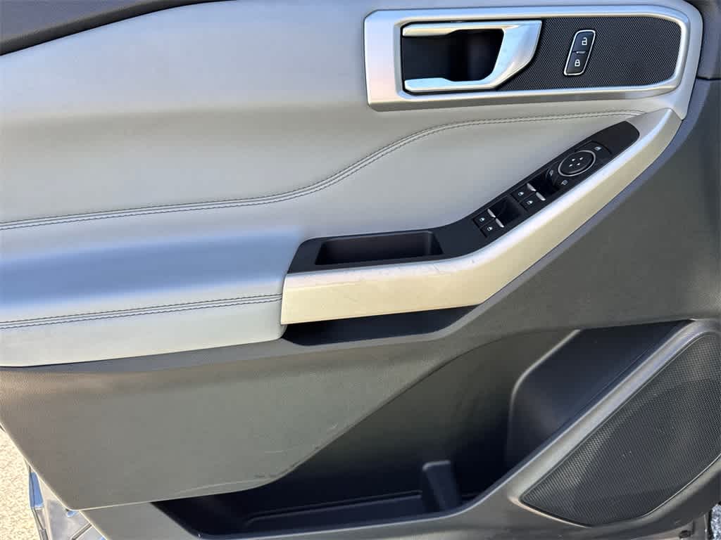 Thumbnail: 2023 Ford Explorer - 11