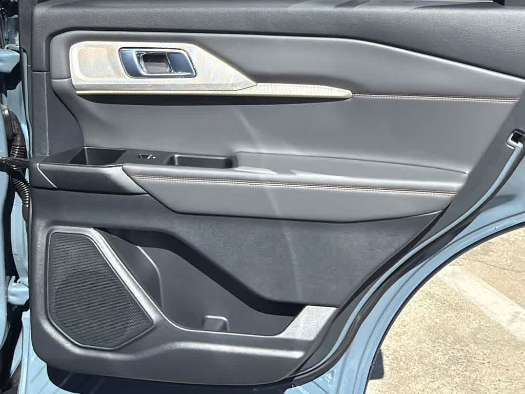 Thumbnail: 2026 Ford Explorer - 15