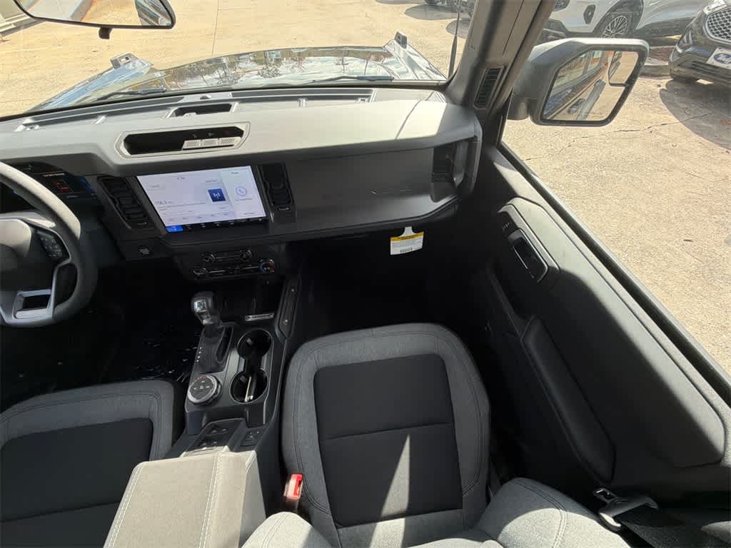 Thumbnail: 2025 Ford Bronco - 20