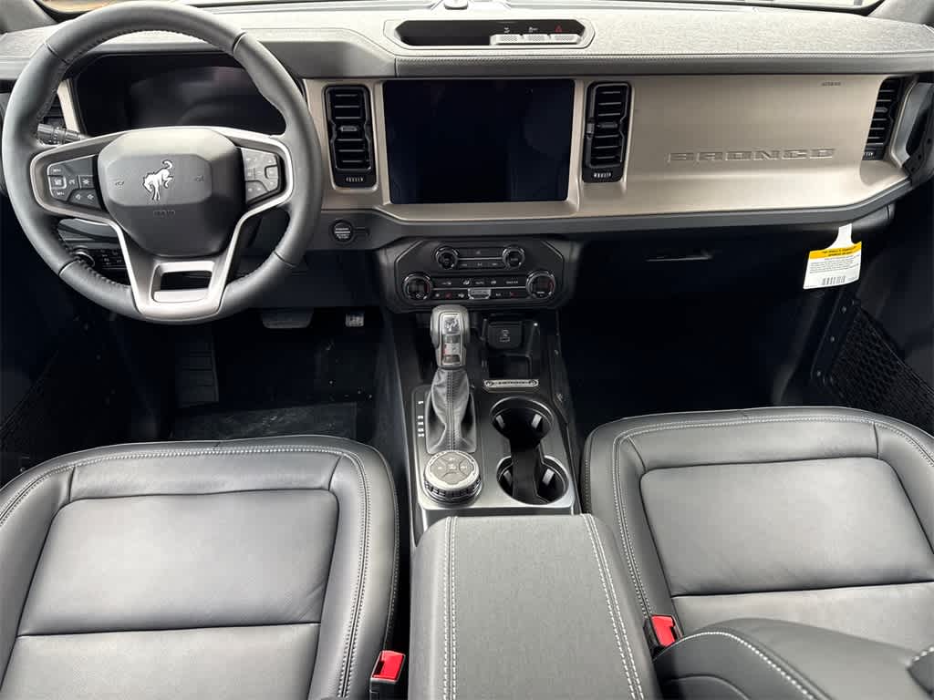 Thumbnail: 2025 Ford Bronco - 17