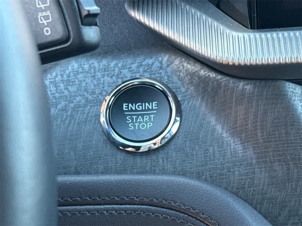 Thumbnail: 2025 Ford Explorer - 31