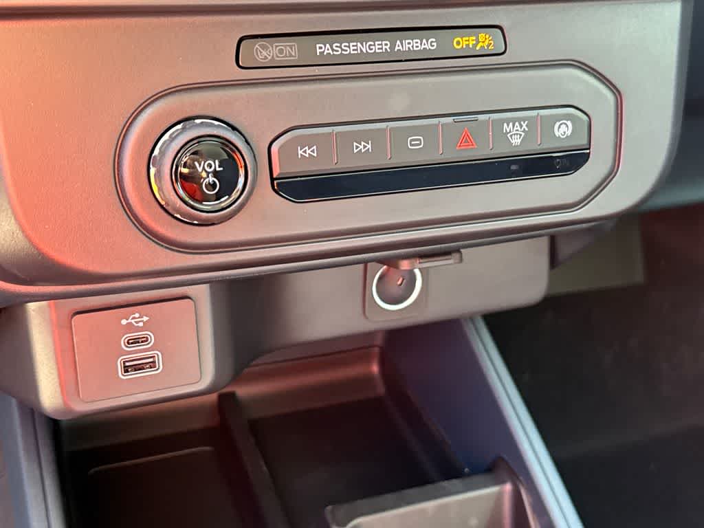 Thumbnail: 2025 Ford Maverick - 24