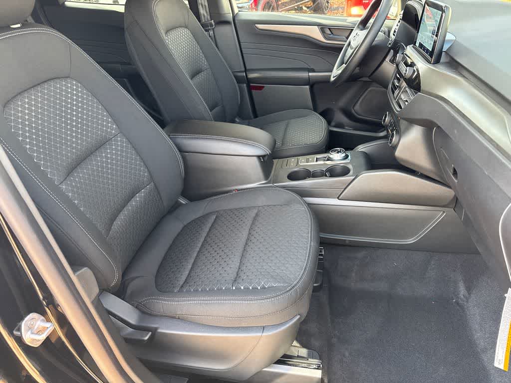 Thumbnail: 2026 Ford Escape - 12