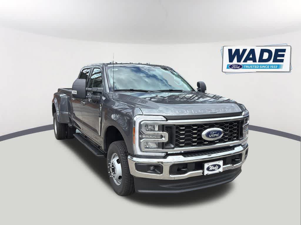 Thumbnail: 2026 Ford F-350 - 3