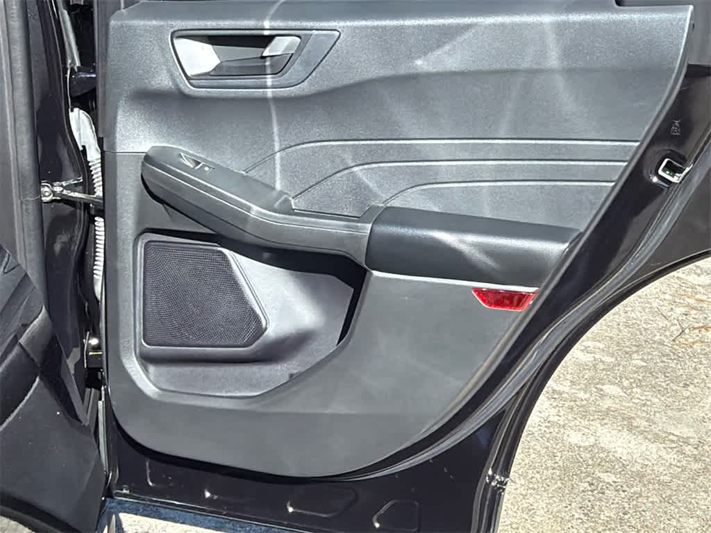 Thumbnail: 2023 Ford Escape - 15