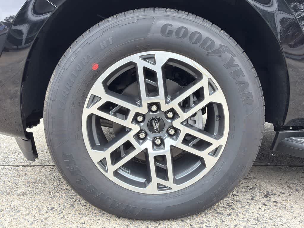 Thumbnail: 2026 Ford Expedition MAX - 9