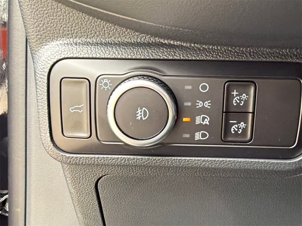 Thumbnail: 2026 Ford Explorer - 33