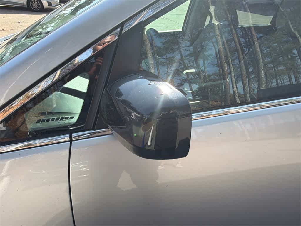 Thumbnail: 2012 Honda Odyssey - 10