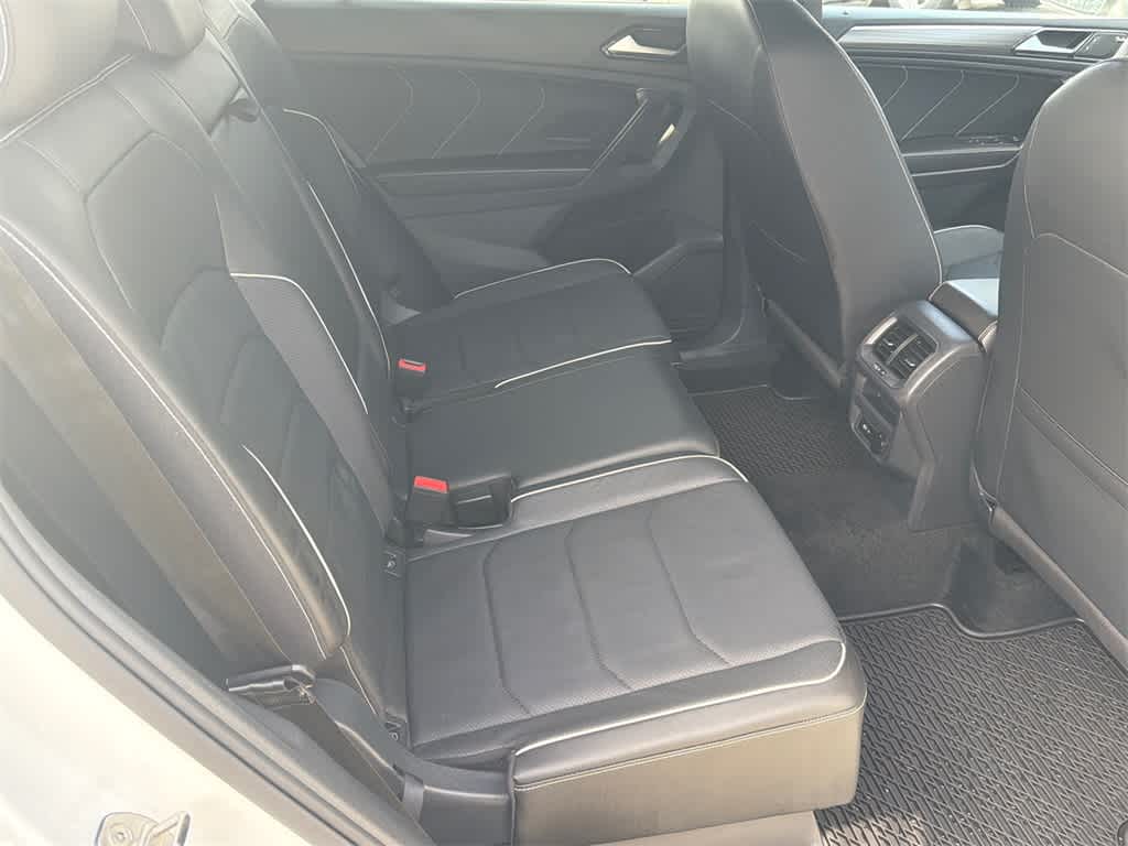 Thumbnail: 2022 Volkswagen Tiguan - 14