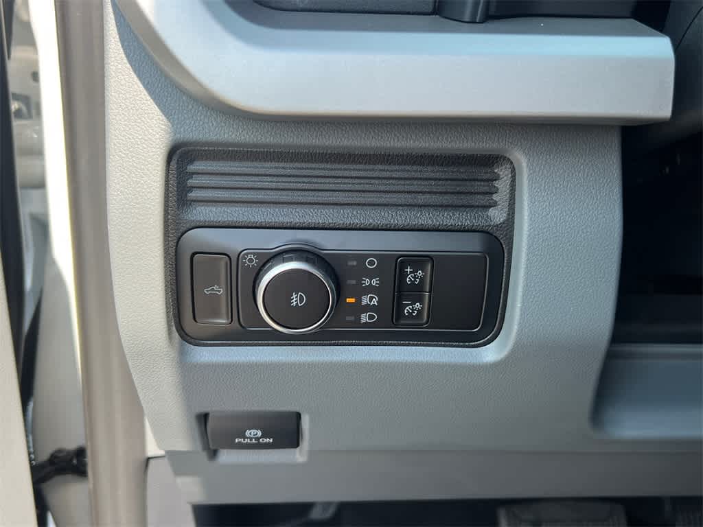 Thumbnail: 2025 Ford F-250 - 29