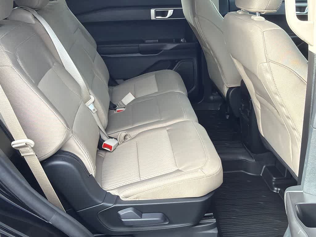 Thumbnail: 2024 Ford Explorer - 14