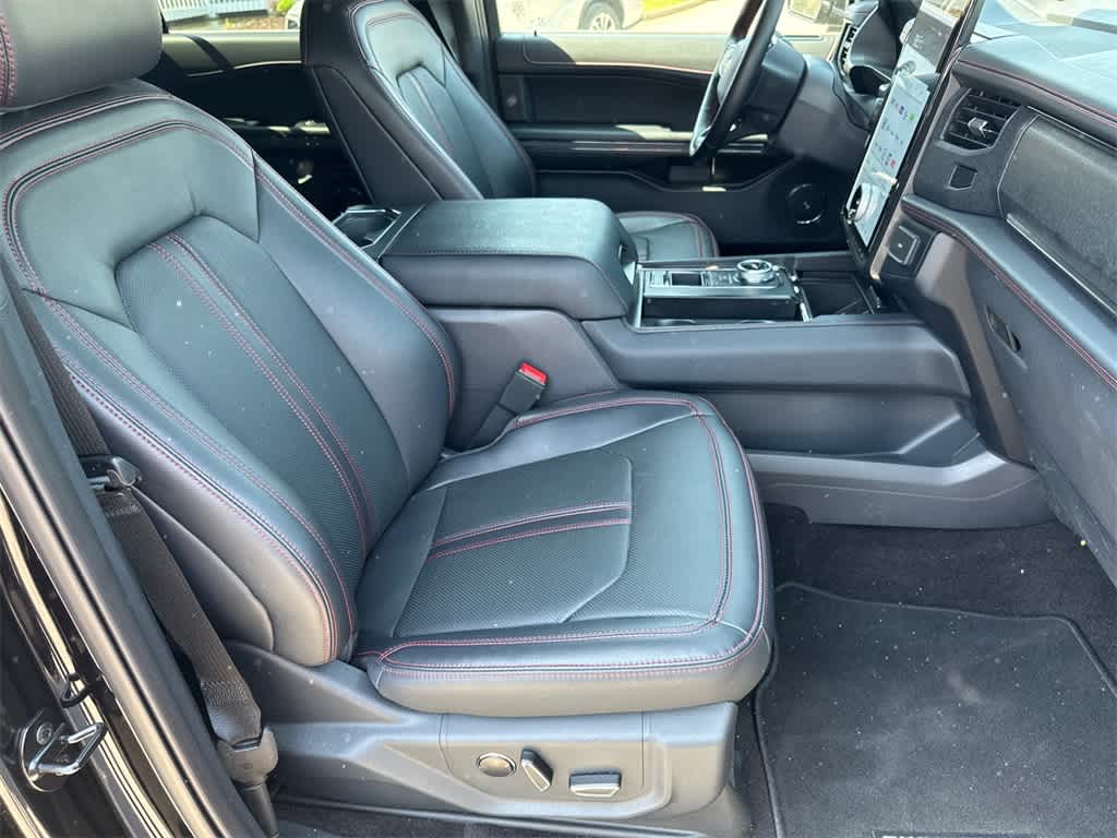 Thumbnail: 2023 Ford Expedition MAX - 12