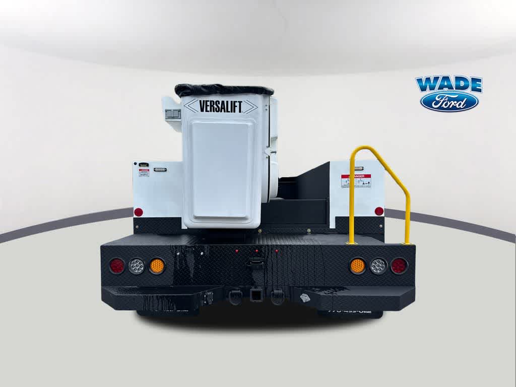 Thumbnail: 2023 Ford F-550 - 6