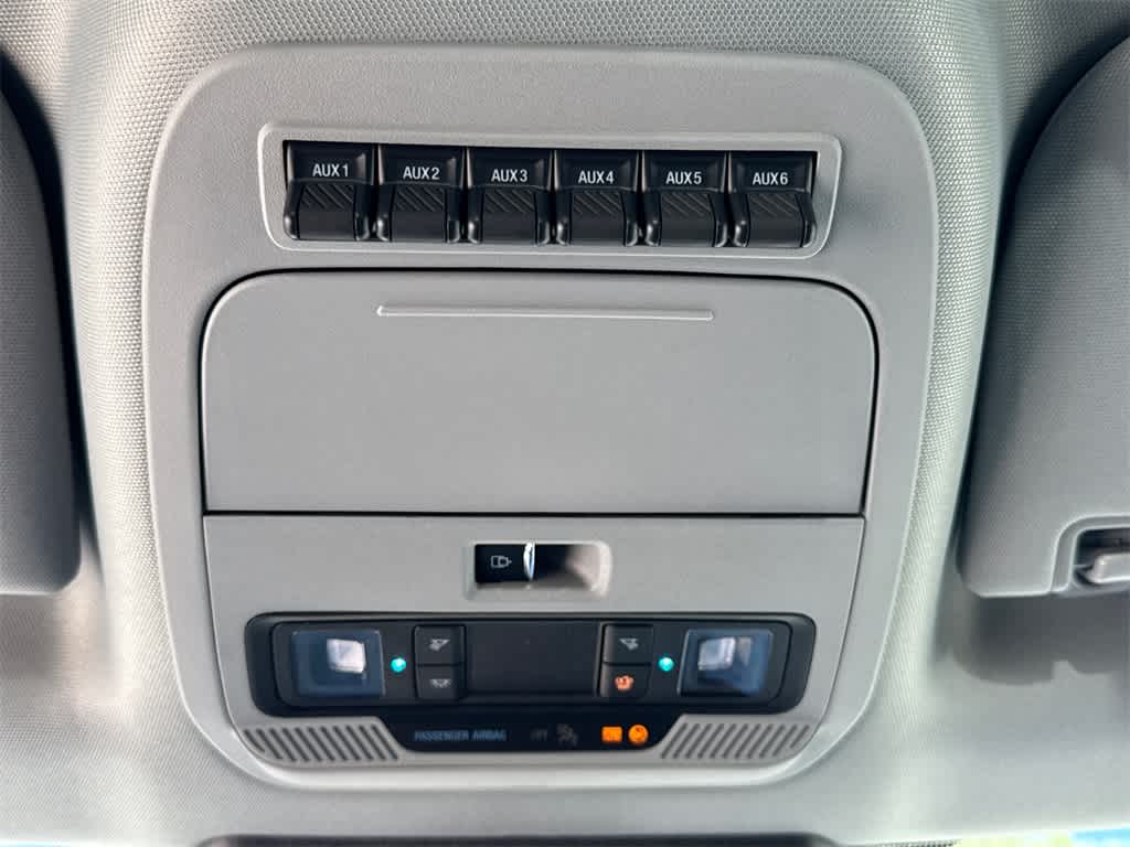 Thumbnail: 2025 Ford F-250 - 30