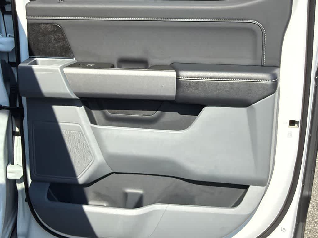 Thumbnail: 2022 Ford F-150 - 15