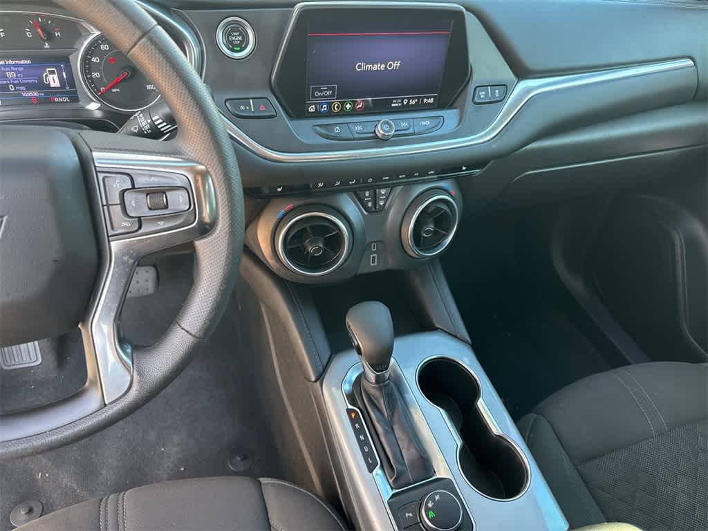 Thumbnail: 2022 Chevrolet Blazer - 26