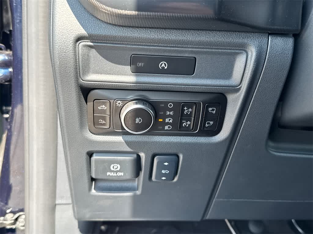 Thumbnail: 2025 Ford F-150 - 32