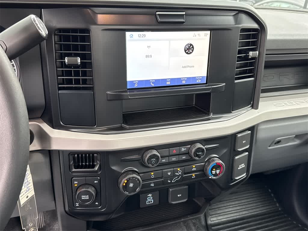 Thumbnail: 2025 Ford F-250 - 25