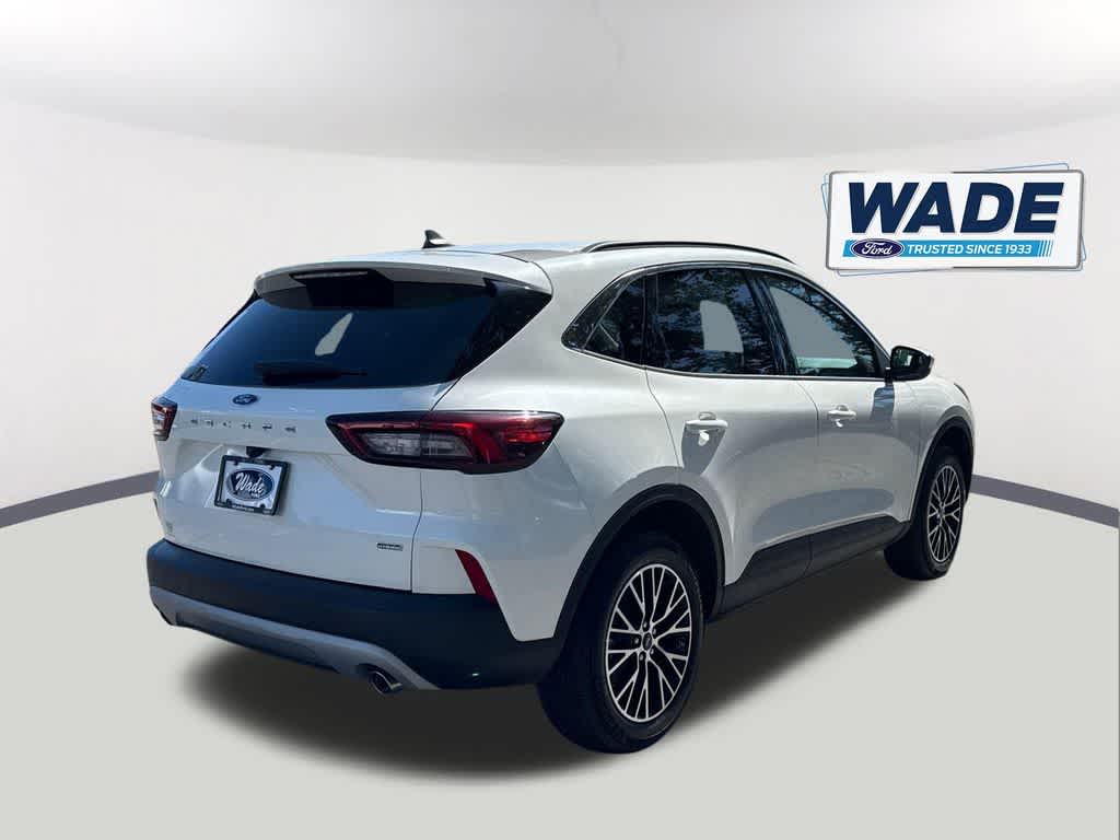 Thumbnail: 2024 Ford Escape - 5