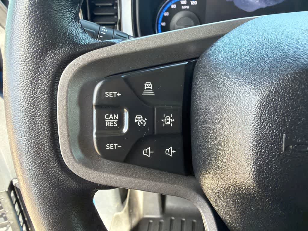 Thumbnail: 2022 Ford Bronco - 21