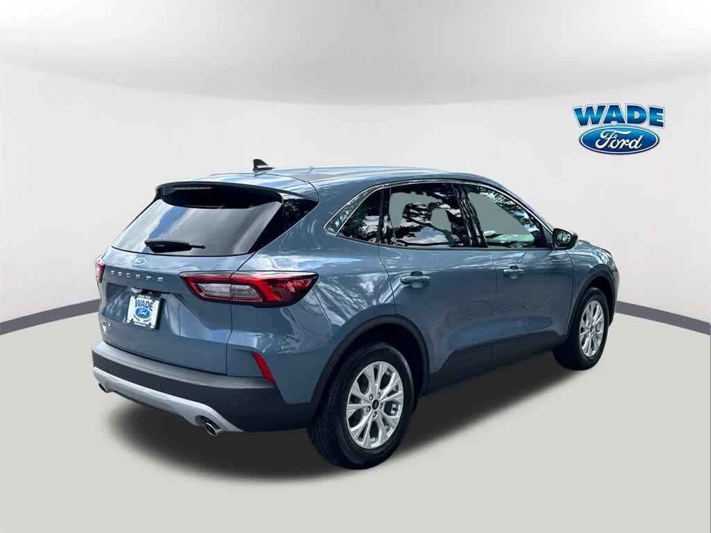 Thumbnail: 2024 Ford Escape - 5