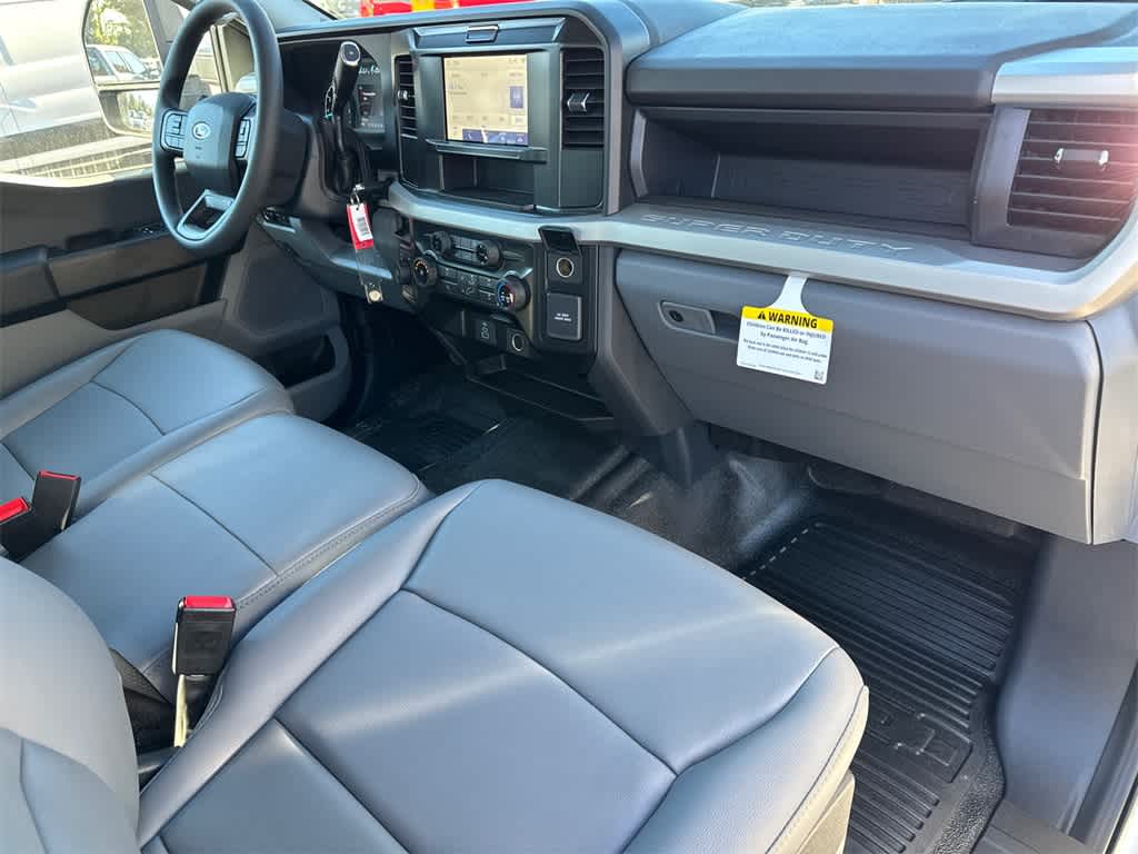 Thumbnail: 2025 Ford F-250 - 12