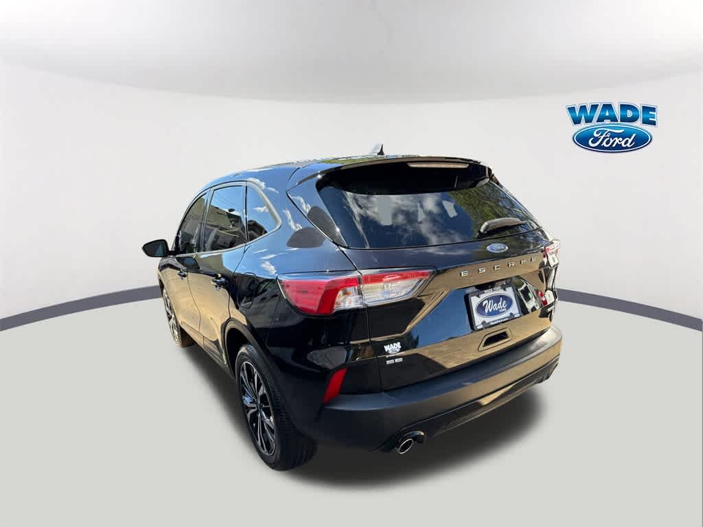 Thumbnail: 2021 Ford Escape - 7