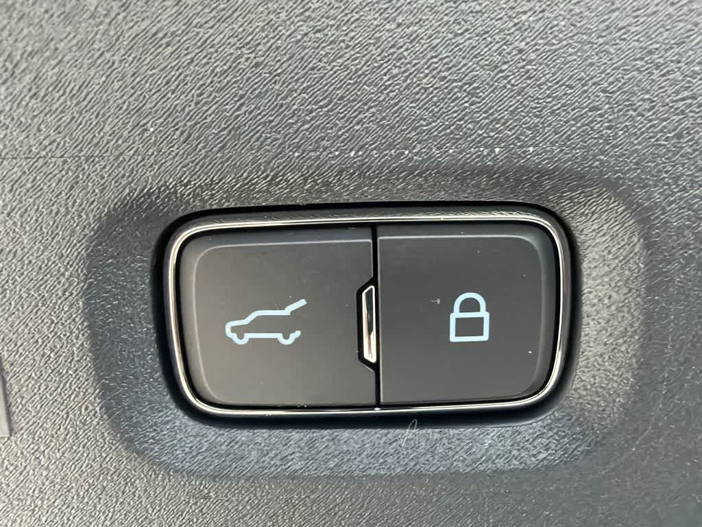 Thumbnail: 2026 Ford Expedition MAX - 17