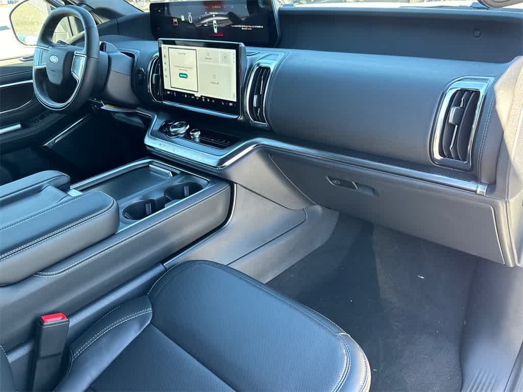 Thumbnail: 2025 Ford Expedition - 13