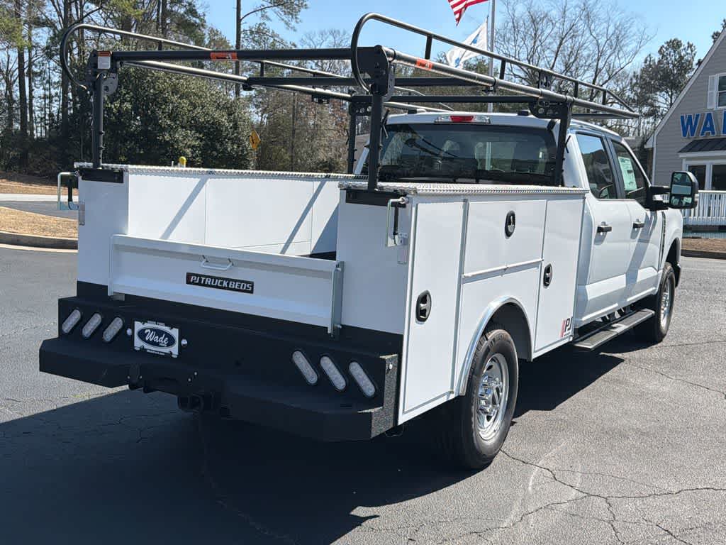 Thumbnail: 2025 Ford F-350 - 35