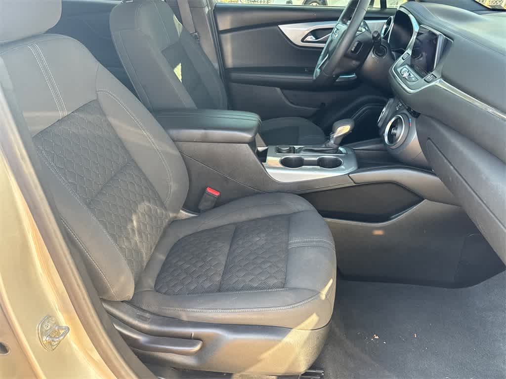 Thumbnail: 2022 Chevrolet Blazer - 12