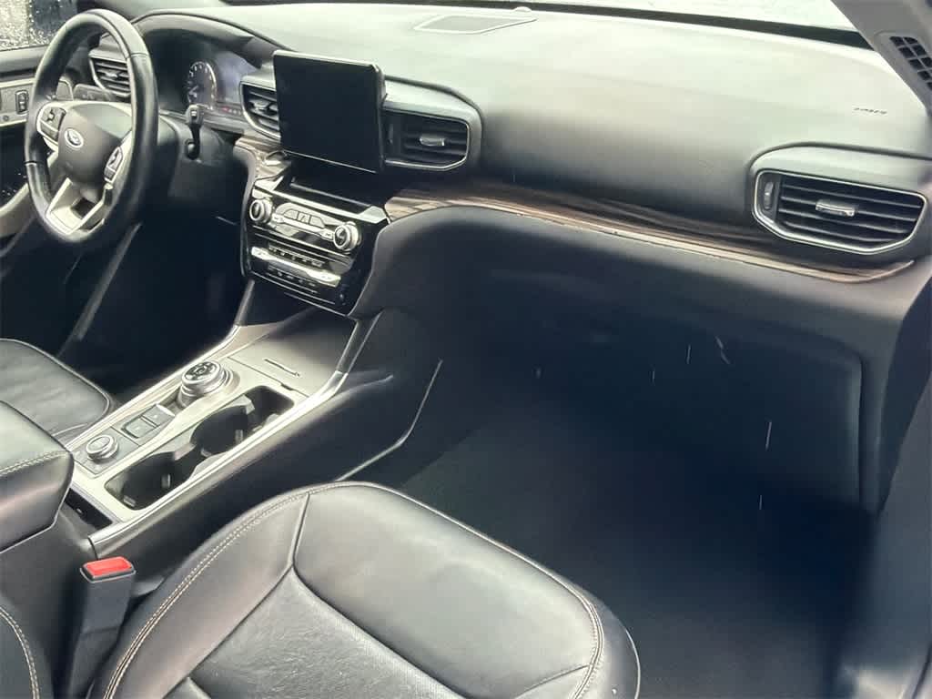 Thumbnail: 2023 Ford Explorer - 12