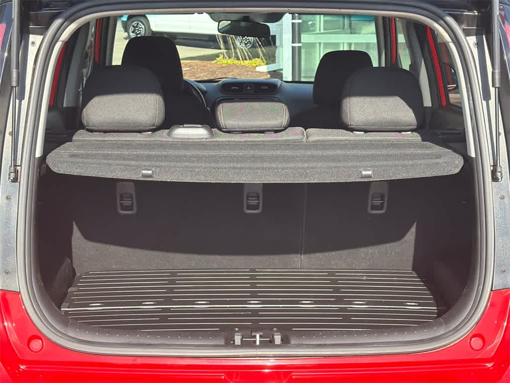 Thumbnail: 2019 Kia Soul - 16