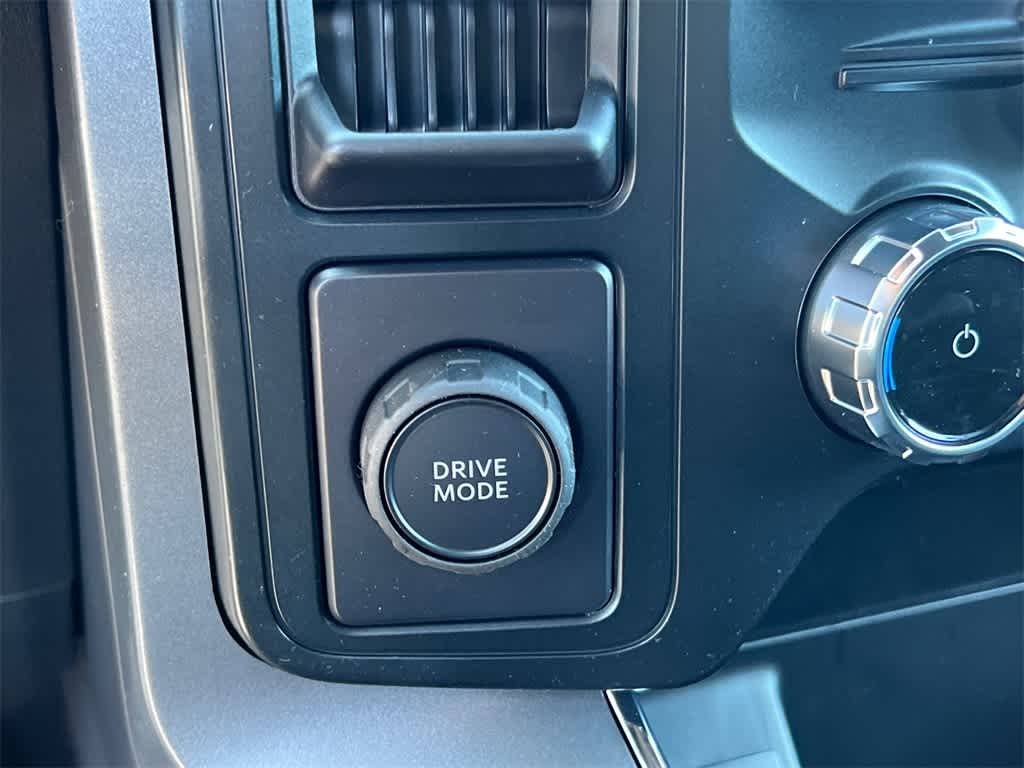 2025 Ford F-150 XLT 24