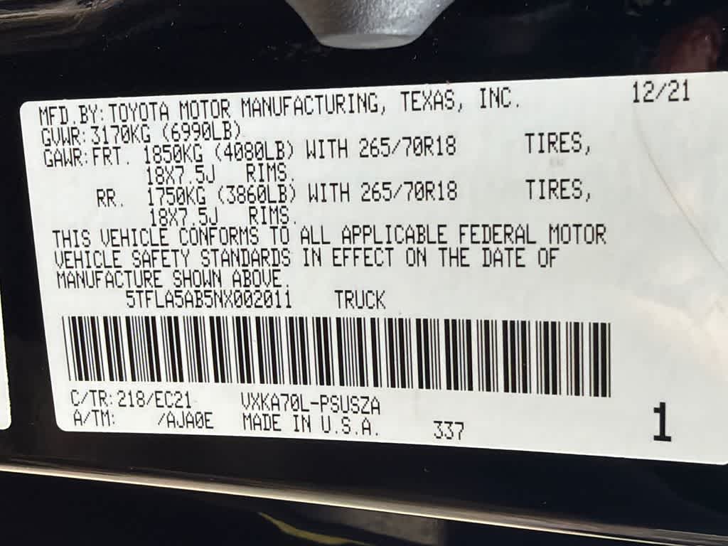 Thumbnail: 2022 Toyota Tundra - 32