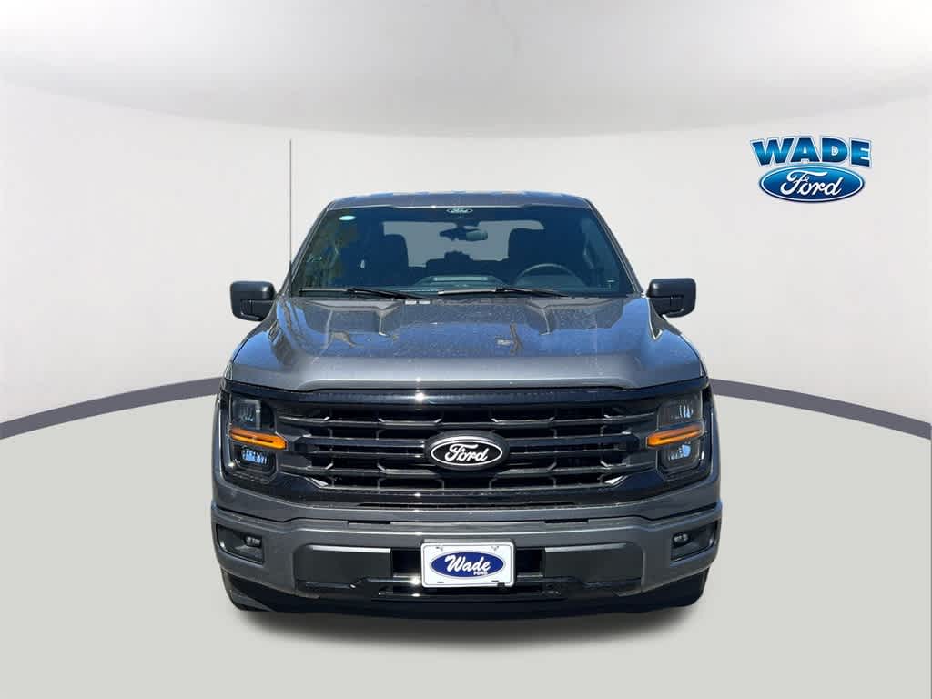 2025 Ford F-150 XLT 2