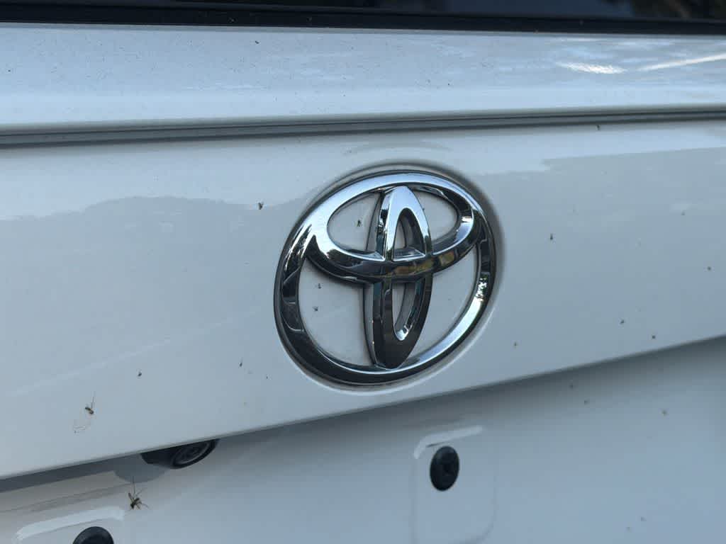Thumbnail: 2023 Toyota RAV4 - 14