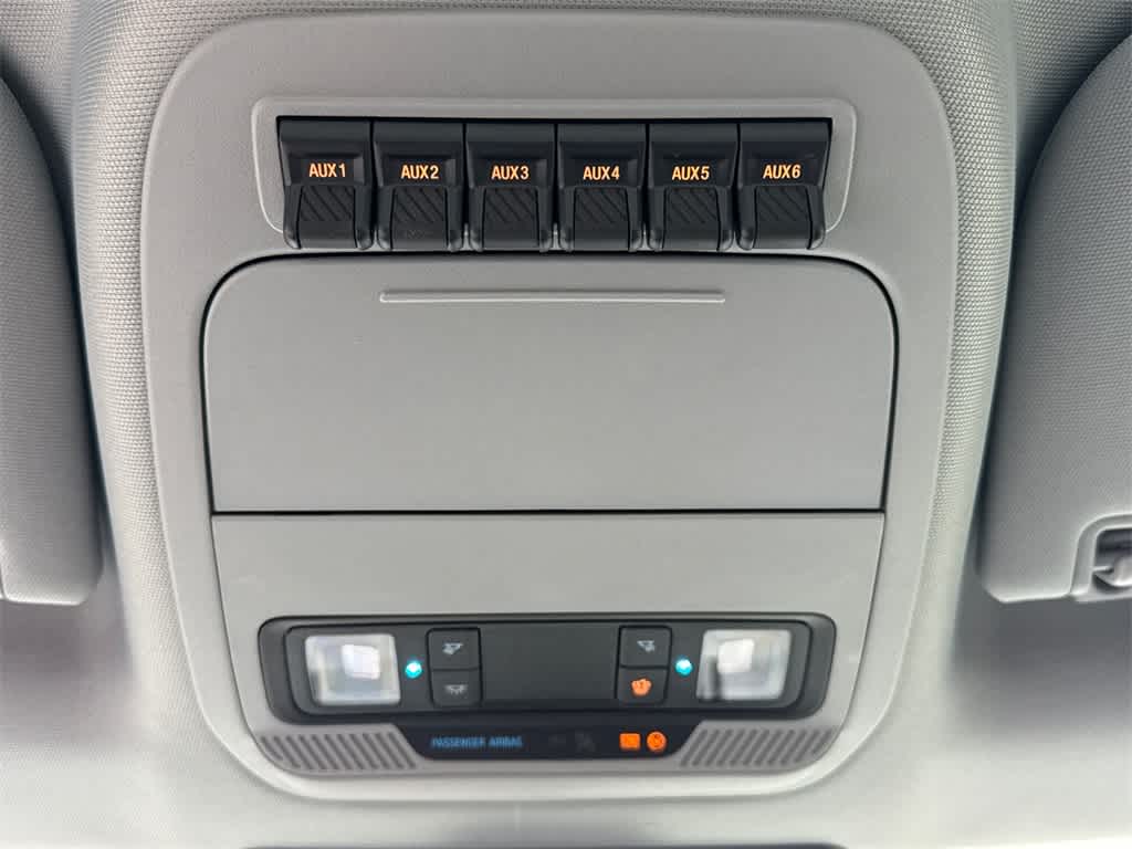 Thumbnail: 2025 Ford F-250 - 30