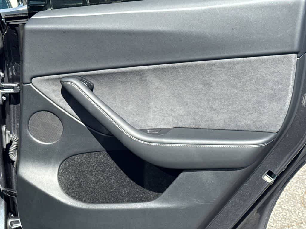 Thumbnail: 2023 Tesla Model Y - 15