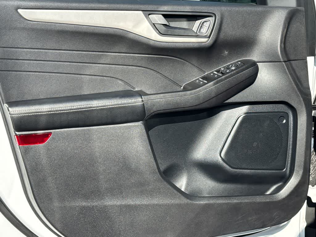 Thumbnail: 2021 Ford Escape - 11