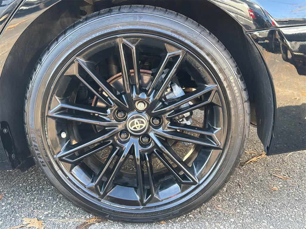 Thumbnail: 2021 Toyota Avalon - 9