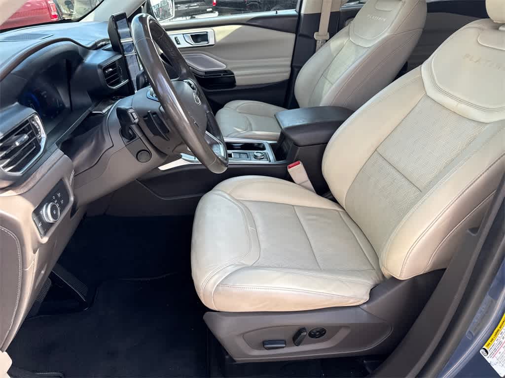 Thumbnail: 2021 Ford Explorer - 10