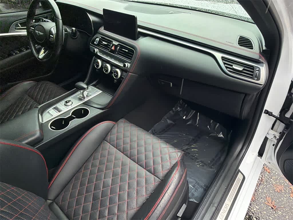 Thumbnail: 2023 Genesis G70 - 13