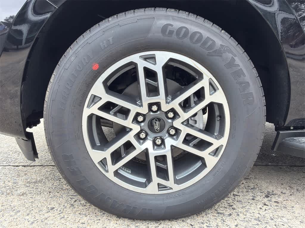 Thumbnail: 2026 Ford Expedition MAX - 9