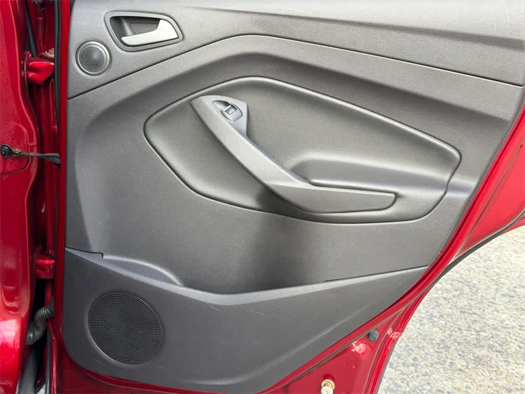 Thumbnail: 2016 Ford Escape - 15